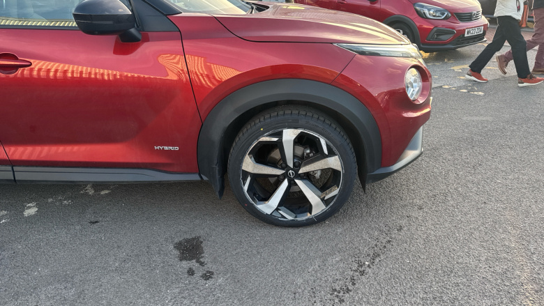 Nissan Juke 1.6 Hybrid Tekna 5dr Auto Hybrid Hatchback